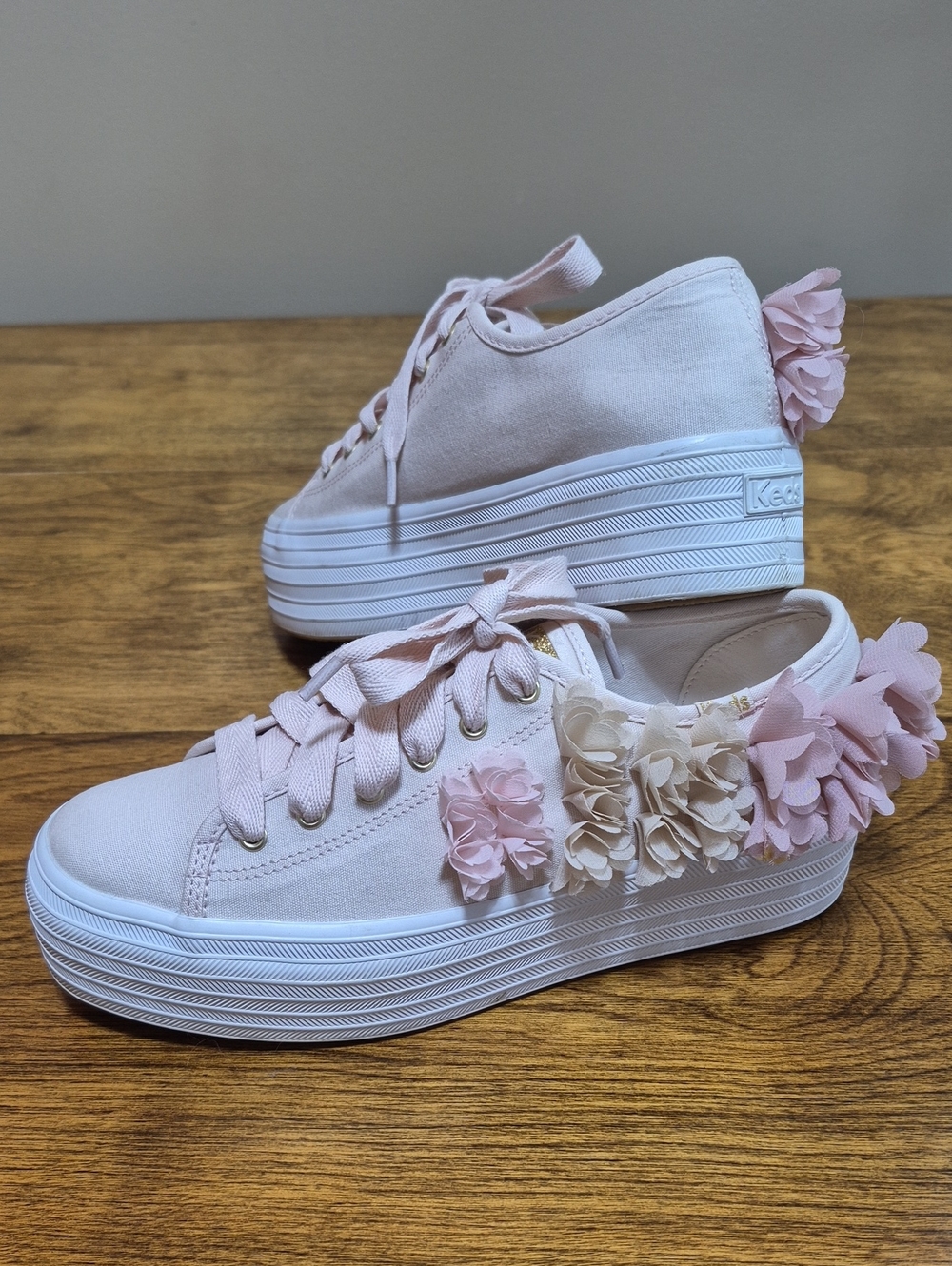 KEDS Triple Up Floral Appliquè Women's Platform Canvas Sneakers, Size US 7 - Picture 5 of 17